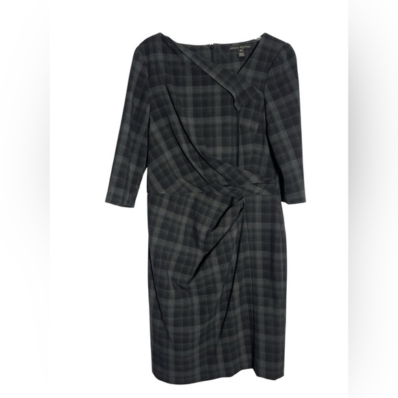 Chic Asymmetrical Plaid Dress - Picture 2 of 4